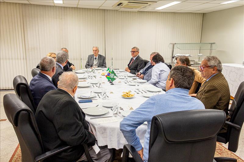 Após a plenária, os convidados participaram de um encontro com representantes da comunidade italiana de São Paulo